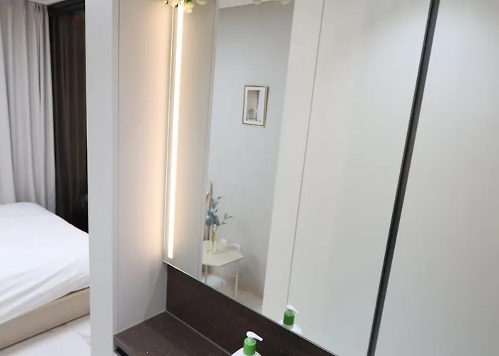 Hall,central * Seoel